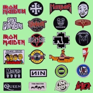 Alfileres de solapa de banda de rock animada, mochilas decorativas, chaquetas de mezclilla, regalos de joyería de moda