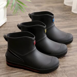 Botas de lluvia gruesas y cálidas para la nieve, zapatos de lluvia impermeables y antideslizantes para la cocina, zapatos de agua a la moda y resistentes al desgaste para hombres