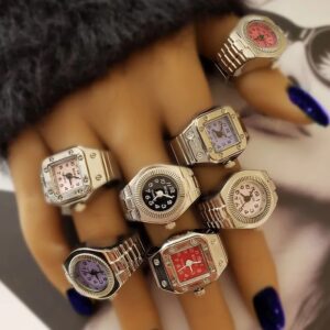 Reloj de dedo Punk Vintage para hombres y mujeres, Mini correa elástica, relojes de aleación, anillos de pareja, joyería, reloj de cuarzo romano Retro