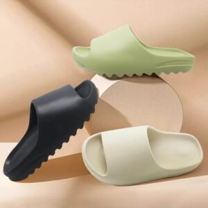 Zapatillas de verano para hombre y mujer, chanclas de suela suave de EVA para interiores, sandalias ligeras para la playa, talla grande 47