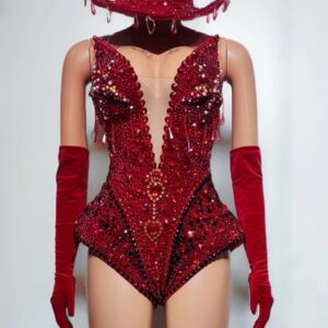 Millones de diamantes completos, monos multicolores ajustados y sexys, guantes, sombreros, fiestas, clubes nocturnos, bares, disfraces de rendimiento