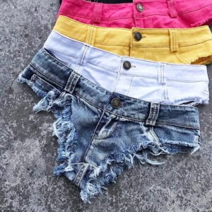 Qisin-pantalones cortos vaqueros de cintura baja para mujer, Shorts sexys con borlas y agujeros, con Tanga, novedad de 2023