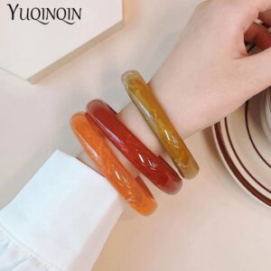 Juego de brazaletes acrílicos de resina Vintage para mujer, joyería coreana con dijes, pulseras redondas de diseñador, nuevos regalos, 3 piezas